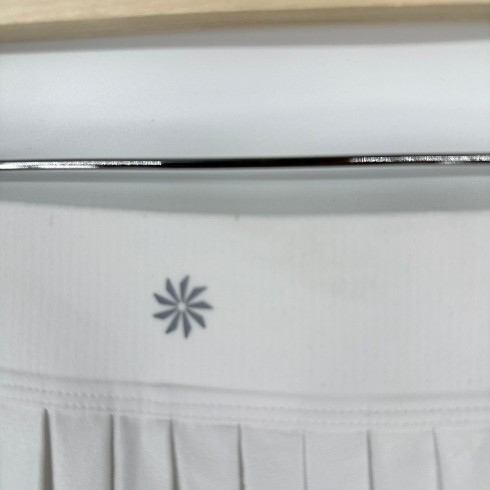 Athleta Match Point Pleated Colorblock Skort Womens M White/Navy Tennis Golf NEW - Picture 8 of 10